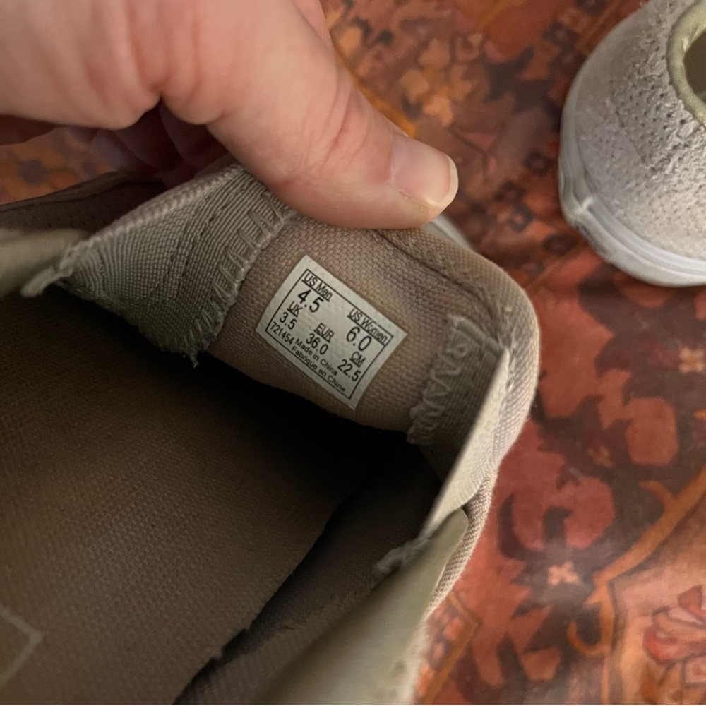 Slip On Vans - Picture 5 of 5